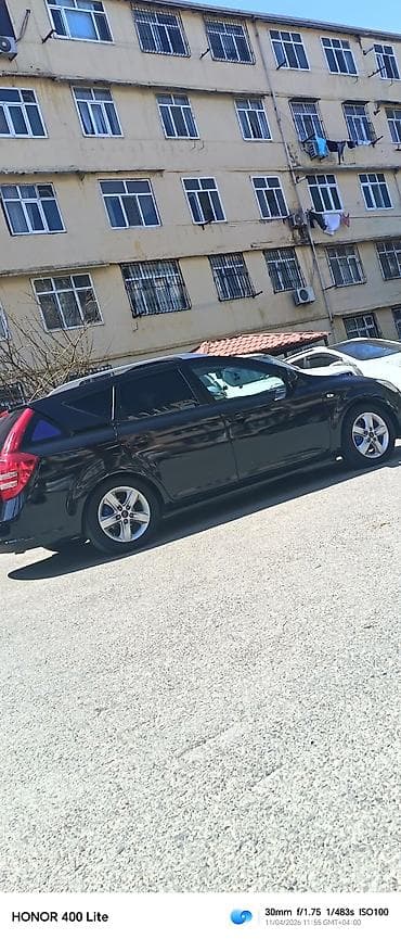 Kia Ceed: 1.4 l | Universal — 1