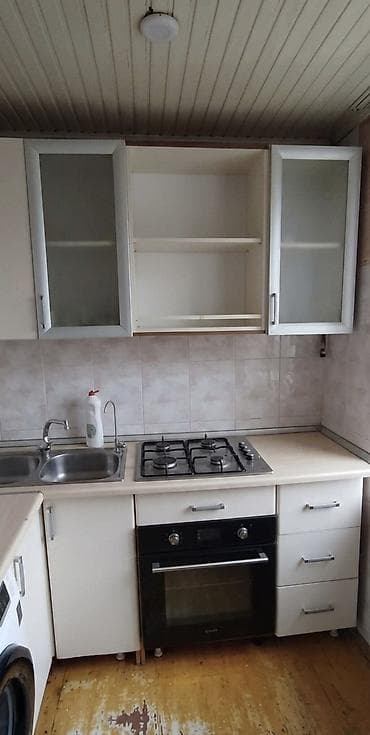 sederek pastel destleri: Kuxna mebeli yaxşı vəziyyətdə süd rəngi, qaz və moyka verilir Ölçülər — 2