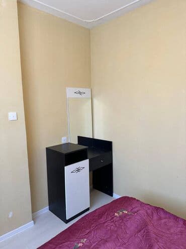 podmayak mənzillər: Mənzil kirayə verilir. 5.2 mərtəbə, 2 otaq. Temirli,əşyalı — 3