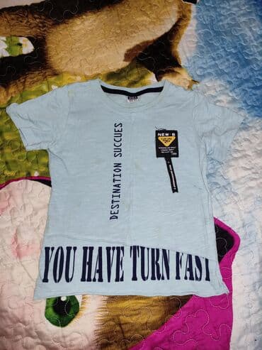 3 duymə koynək: Uwaq paltarl her biri 2 manat — 4