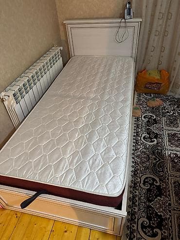 ikinci əl matras: İşlənmiş, Təknəfərlik çarpayı, Bazalı, Matras ilə, Siyirməsiz — 7
