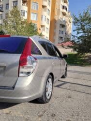 kia ceed on fara: Kia Ceed: 1.6 l | 2009 il Universal — 7