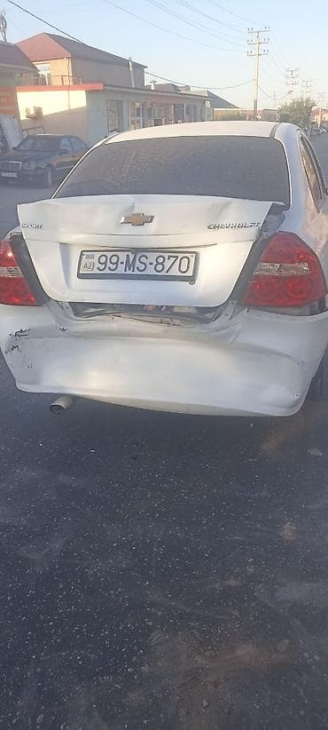 chevrolet gentra: Chevrolet Aveo: 1.5 l | 2012 il Sedan — 8