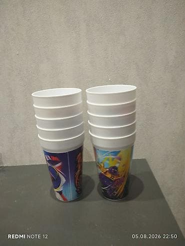 plasmas qapi: Uşaq temalı plastik stəkanlar dəsti barter edirem - Material — 1