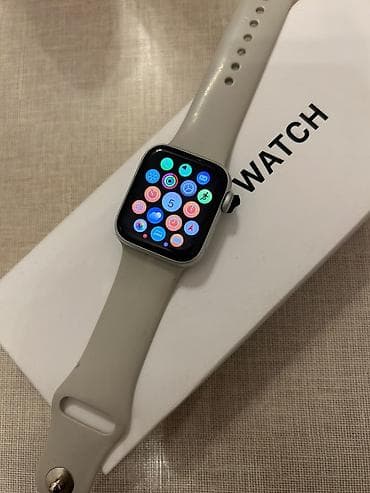 android saat: Tecili satlur . Apple Watch SE (2-ci nəsil) – 40 mm, Silver — 4