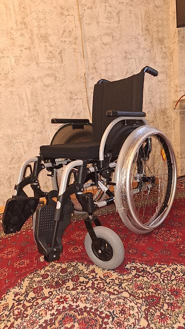 Tibbi avadanlıq: Mexanik əlil arabası razmer 38 - Yüngül və davamlı alüminium çərçivə - — 1