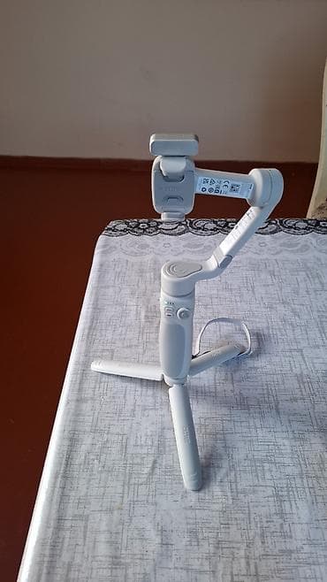 canon 5d mark iv: Məhsul: Zhiyun Smooth-Q4 Mini (ağıllı telefonlar üçün 3 oxlu — 1