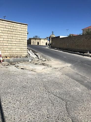 yaşma bağlarında evlərin qiyməti: Torpaq sahəsi – şəhərətrafı məhəllədə, hasarlı həyət və darvazalı — 1