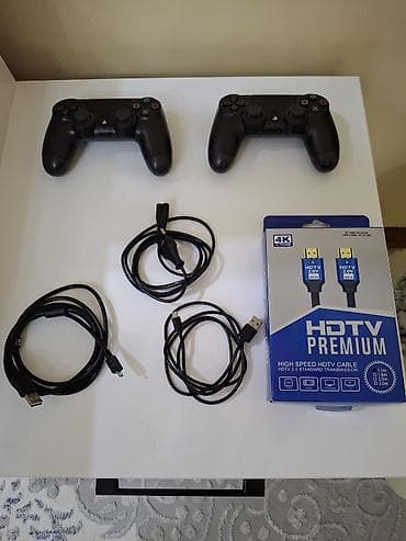 Видеоигры и приставки: Qeyd: PlayStation 4 ideal vəziyətdədir. Üzərində 2 ədəd təzə pult — 5