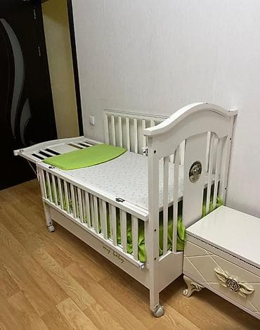 Oğlan və qız üçün, Yeni, Çarpayı, Bazasız, Matras ilə