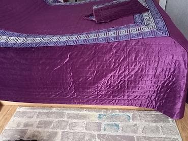 Вешалки: Для кровати Б/у цвет - Фиолетовый Покрывало, Самовывоз — 3