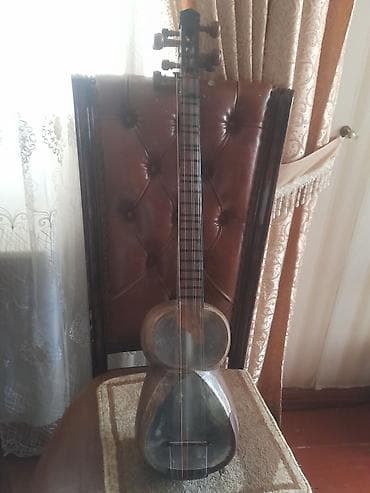 Спорт и хобби: Tar – milli simli musiqi aləti - Korpus: armud formalı, iki hissəli — 2