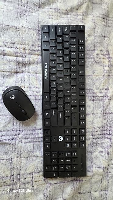 komputer windows 7: Masaüstü kompüter seti Tərkib: - Sistem bloku: ön paneldə mesh hava — 4