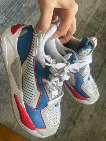 ağ uşaq krosovkaları: Puma 34,5 ölçü uşaq idman ayaqqabısı — 1