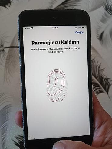 iphne: IPhone 7 Plus, 32 GB, Qara, Barmaq izi — 3