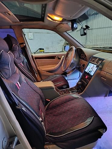 fort mustang 1967: Mercedes-Benz C-Class: 2.3 l | 1998 il Sedan — 9