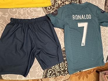 topdan paltar satisi: Uşaq dəsti, Oğlan üçün, 7 - 8 yaş, Nike — 9