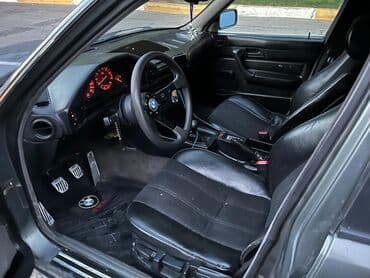 BMW 525: 2.5 l | 1988 il Sedan