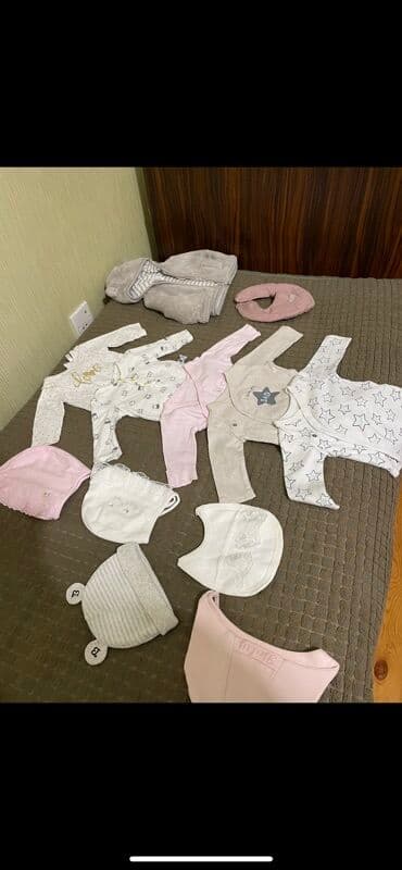 Uşaq dəsti, Uniseks, 3 - 6 ay lalafo.az -da Uşaq dəsti, Uniseks, 3 - 6 ay