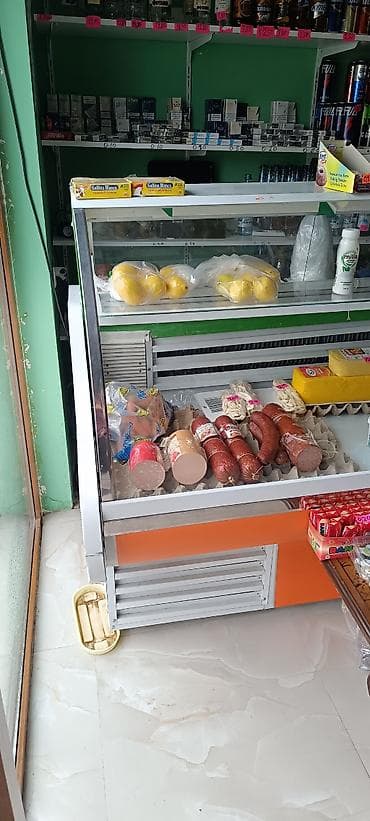 Soyuducu vitrin – satış üçün - Ölçü: təxminən 1,5 m ön genişlikli, 3 — 1