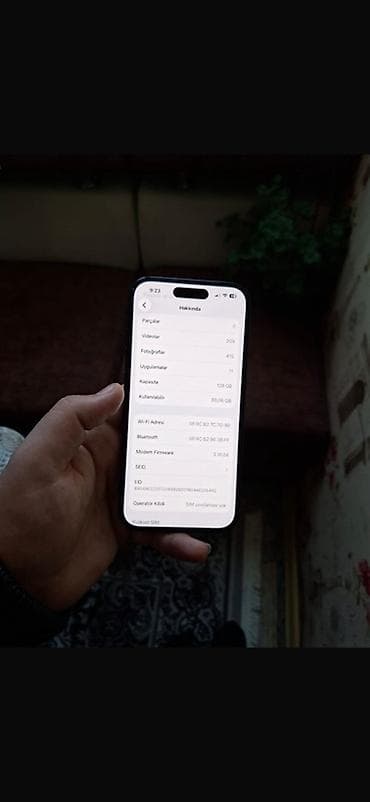 4k: IPhone 13, 128 GB, Qara — 7