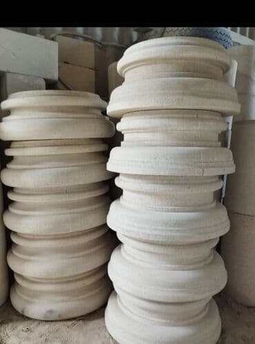 большие горшки для цветов: Bahar və yay çiçəkləri üçün nəzərdə tutulmuş, daşdan hazırlanmış — 15