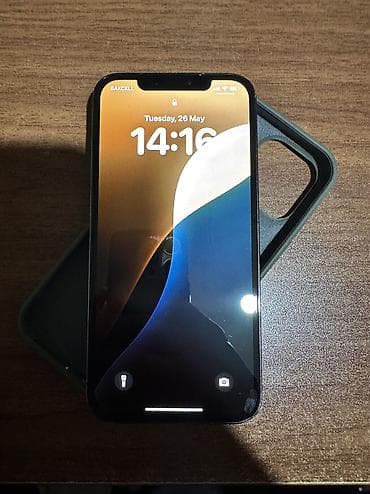 4 luk kabel: IPhone 12 Pro Max, 128 GB, Qara, Simsiz şarj, Face ID — 4