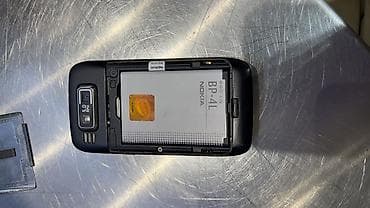 e51 nokia: Nokia E72, < 2 GB Memory Capacity, rəng - Qara, Düyməli — 3