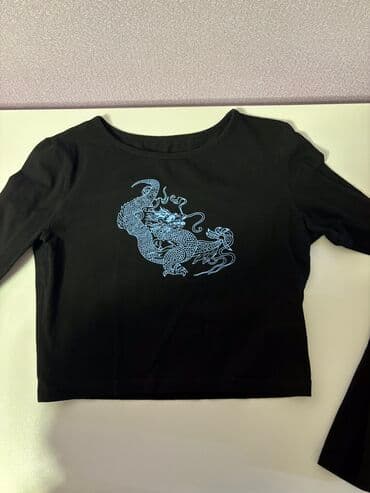 qadın koftaları: Кофта бершка с рисуноком дракона ✨ носила 1 раз, состояние идеальное — 2