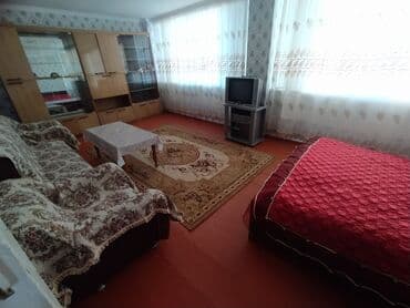 binə savxozda kirayə ev: 100 м², 3 комнаты — 1