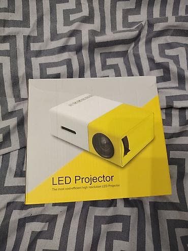 mini proyektor satisi: TEZEDIR. LED Proyektor Kompakt və yüngül LED proyektor – evdə film — 1