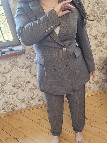 Ozum 150 azn almisam 40 azn satiram 1 defe geyinilib Qadınlar üçün iki lalafo.az -da Ozum 150 azn almisam 40 azn satiram 1 defe geyinilib Qadınlar üçün iki