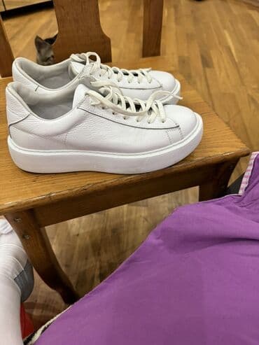 Ayaqqabılar: Ağ rəngli uniseks dəri krossovkalar - Material: üst hissə toxumalı — 3