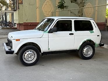 vaz 2007: VAZ (LADA) 4x4 Niva: 1.7 l | 2006 il 47000 km Ofrouder/SUV — 2