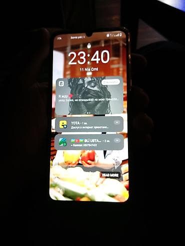 redmi niye 11: Smartfon – böyük ekranlı, damla-notch ön kamera kəsiyi olan model — 2