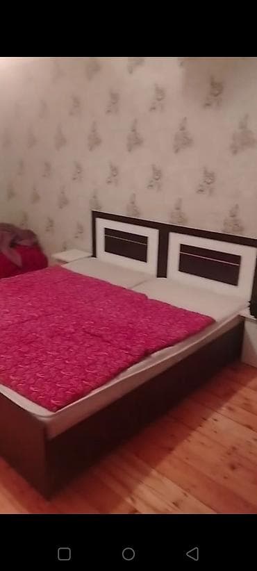 2 otaqlı mənzil satıram: Kirayə üçün 1 otaqlı mənzil. - Yataq otağı: iki nəfərlik geniş — 5