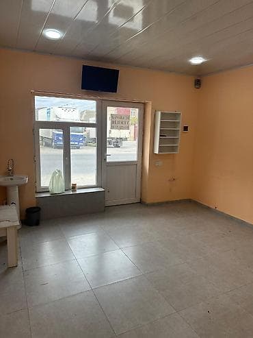 Mənzillər: Obyekt icarəyə verilir. Ərazi olaraq Yeni Ramanada, Cavid Cabarzadə — 6