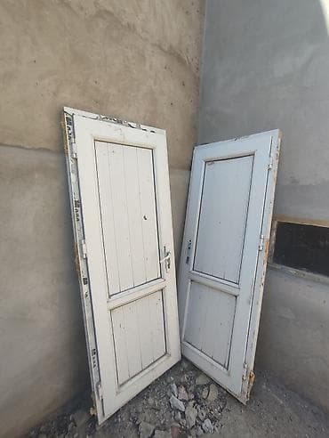 kilimlər: Məhsul: 2 ədəd ağ rəngli PVC (plastik) qapı dəsti — 1