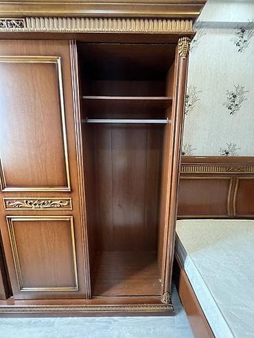bal: Klassik üslubda yataq otağı dəsti. Kravatın matrası var. Çox — 5