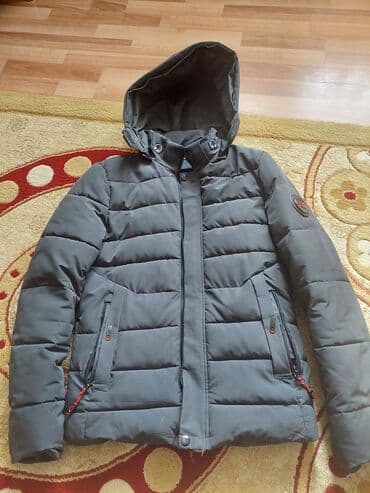 kisi pencekleri: 14 16 yaw oglan ucun kurtka.tezeden secilmir.ela veziyyetde. qiymeti — 2