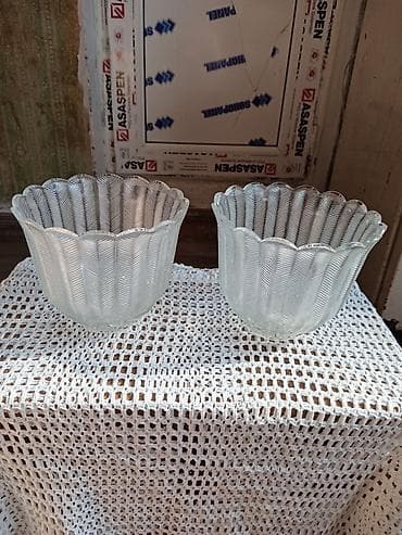 divan ustu ortuk: Şüşə lampalar üçün plafon/abaşur başlıqları (2 ədəd) - Material — 1