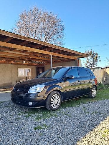 Avtomobil alışı: Kia Rio: 1.5 l | 2009 il Hetçbek — 4