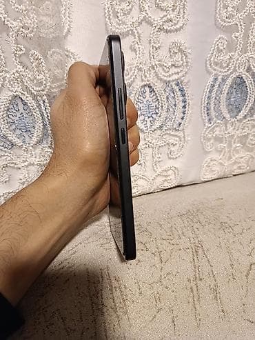 Fly: Redmi 14R, 256 ГБ, цвет - Черный, Отпечаток пальца — 2