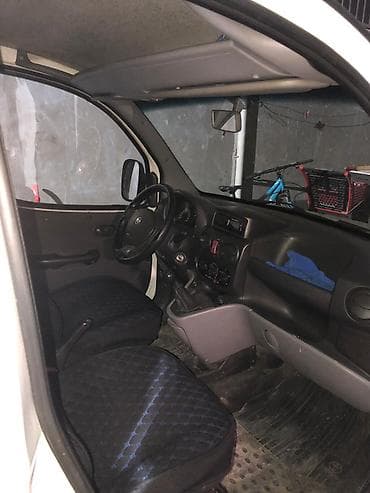 furqon ceşka: Fiat Doblo Cargo furgon - Korpus: ağ rəngli, ikiqat sürgülü yan qapı — 7