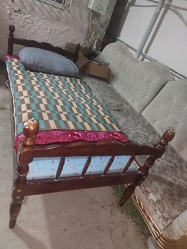 tek kravat sekilleri: Taxta tək nəfərlik çarpayı - Material: bərk ağac karkas, dördkünc — 1