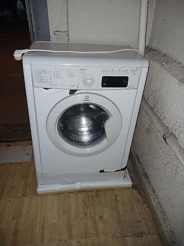 Paltaryuyan maşın Indesit, 5 kq, İşlənmiş, Avtomat, Qurutma var, Kredit yoxdur, Ünvandan götürmə lalafo.az -da Paltaryuyan maşın Indesit, 5 kq, İşlənmiş, Avtomat, Qurutma var, Kredit yoxdur, Ünvandan götürmə