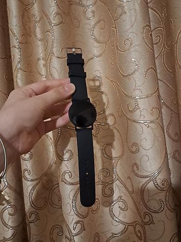 winner saat: Minimalist dizaynlı qara ağıllı/saat üslubunda bilək saatı — 1