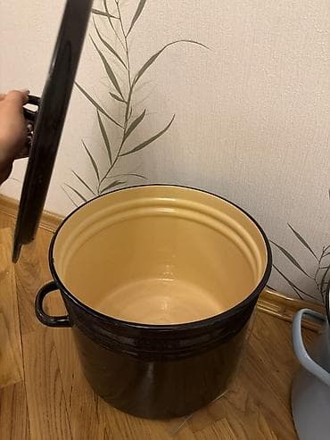 Qazanlar: Qazan, rəng - Qara, 5-dən çox l — 2