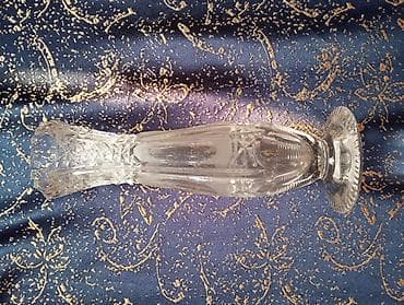 Vazalar: Bir vaza, Xrustal — 1