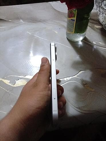 sim nomreler 211: IPhone Xr, Ağ — 2